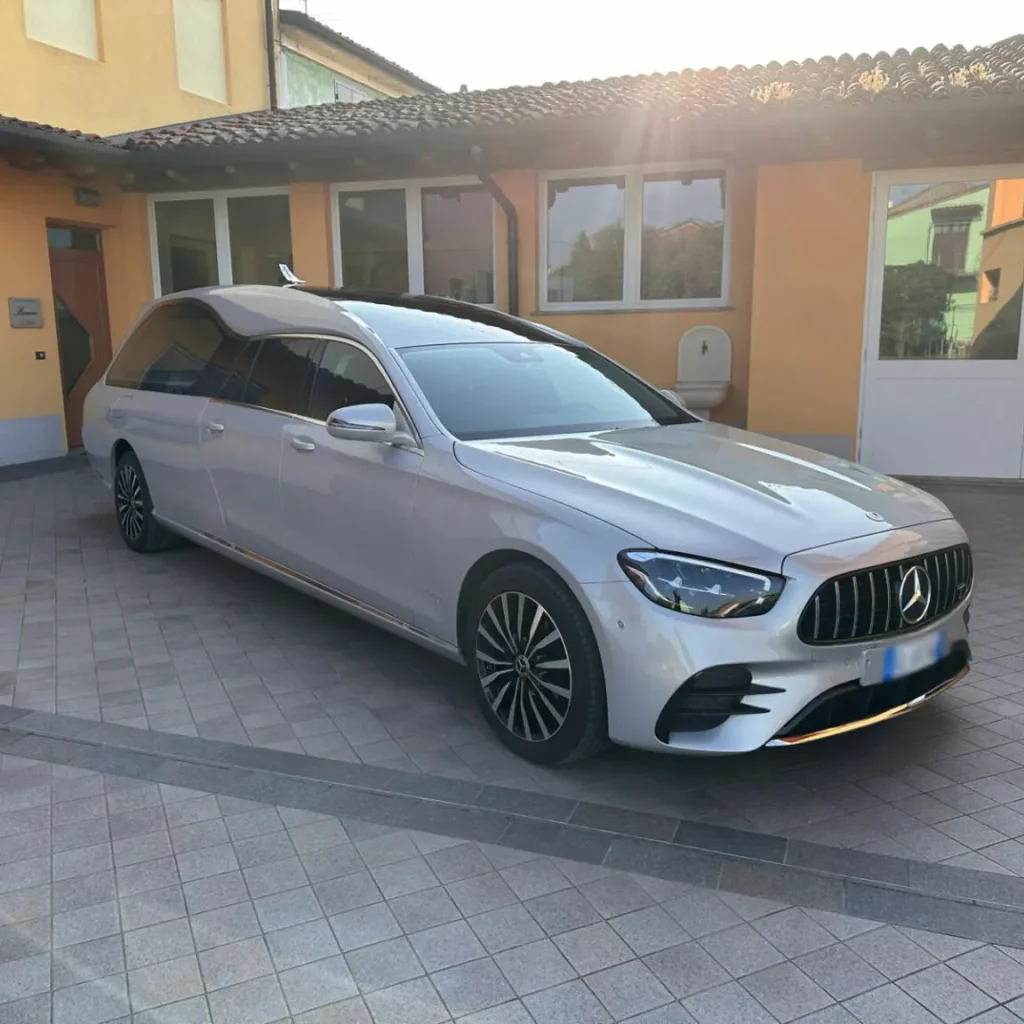 Carro-Funbre-2-1536x1152.jpg